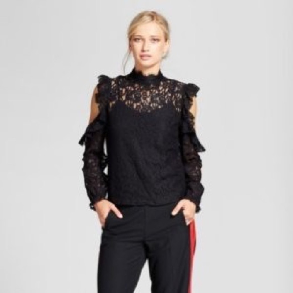 Who What Wear Cold Shoulder Lace Top